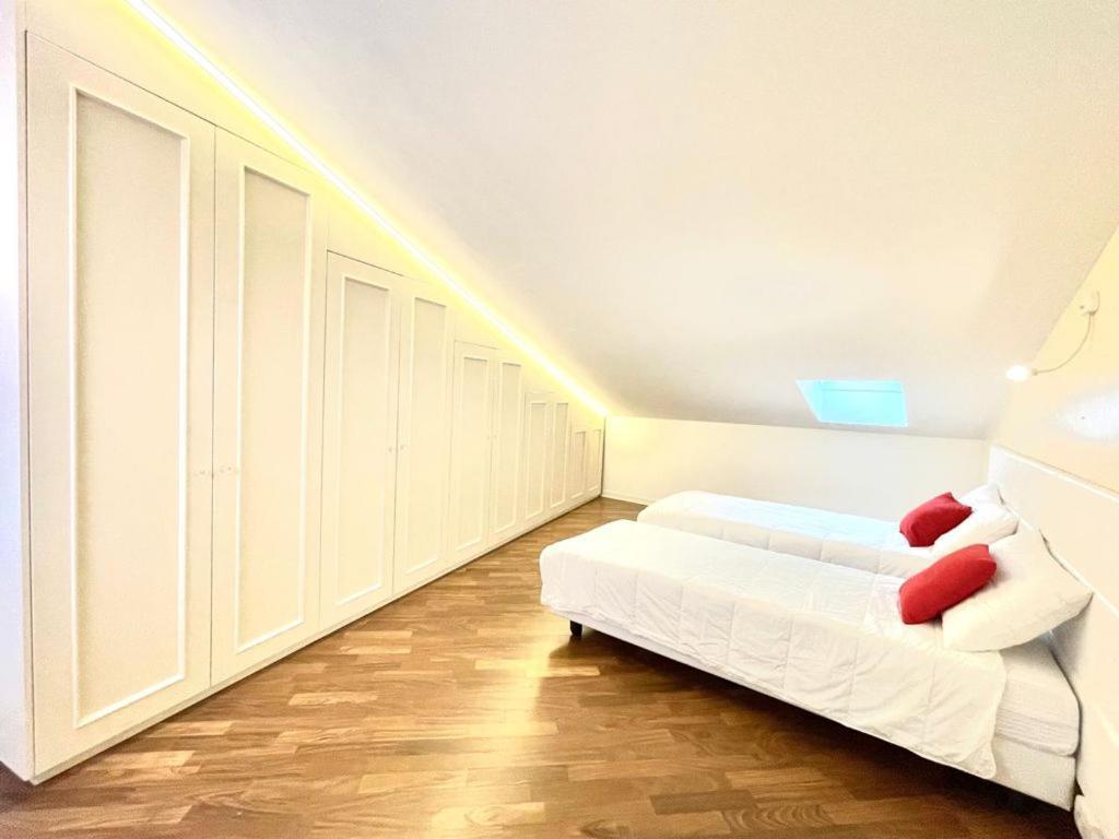Domus Verona - Ampia Moderna Casa Su 2 Piani Nel Cuore Di Verona Kültér fotó