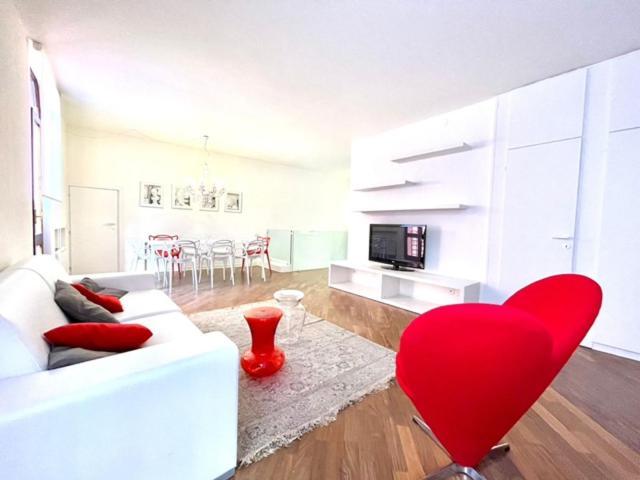 Domus Verona - Ampia Moderna Casa Su 2 Piani Nel Cuore Di Verona Kültér fotó