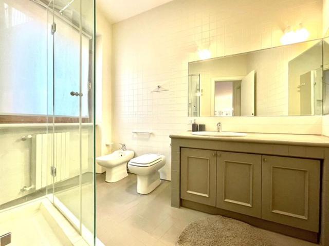 Domus Verona - Ampia Moderna Casa Su 2 Piani Nel Cuore Di Verona Kültér fotó